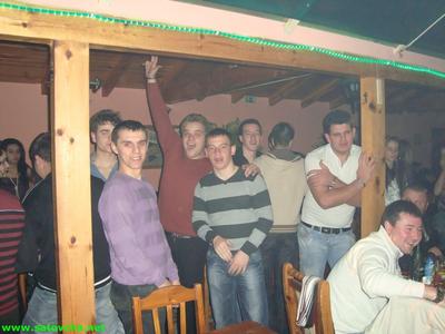 Натиснете за да видите снимката уголемена